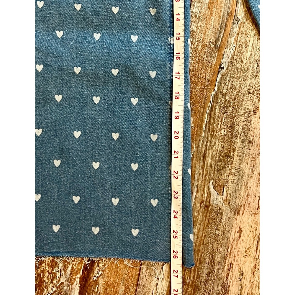 OAT New York Heart Print Wide Leg Jeans Blue Denim Raw Hem Size 2/26 - Picture 5 of 10